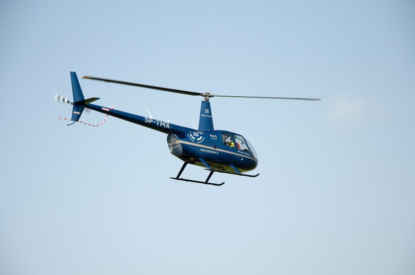 מסוק R44 בטיסה